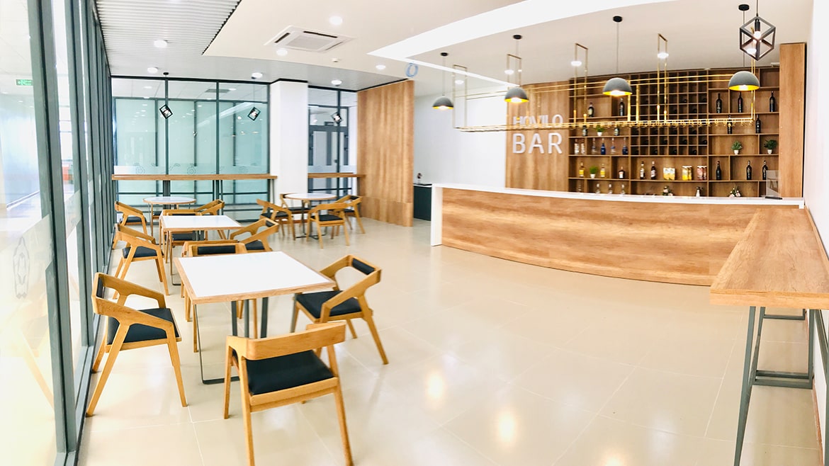 Hovilo Bar phục vụ hoạt động thực hành của sinh viên Quản trị khách sạn