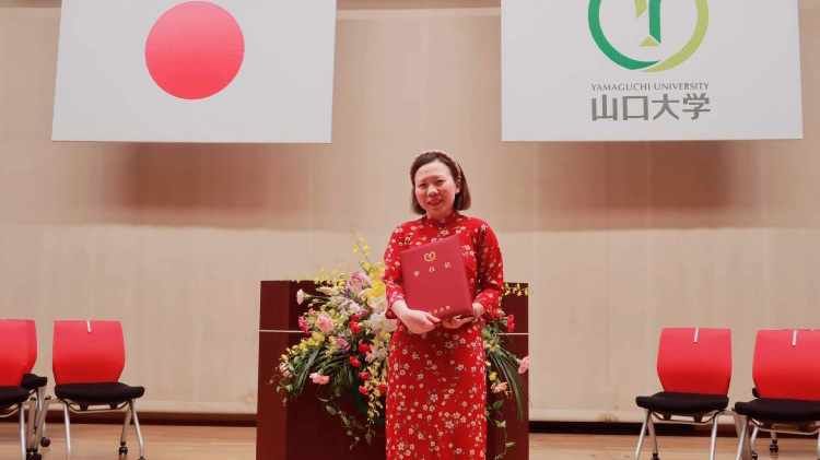 Nữ GV Ngôn ngữ Nhật hào hứng trao truyền trải nghiệm mới tới sinh viên ĐH FPT