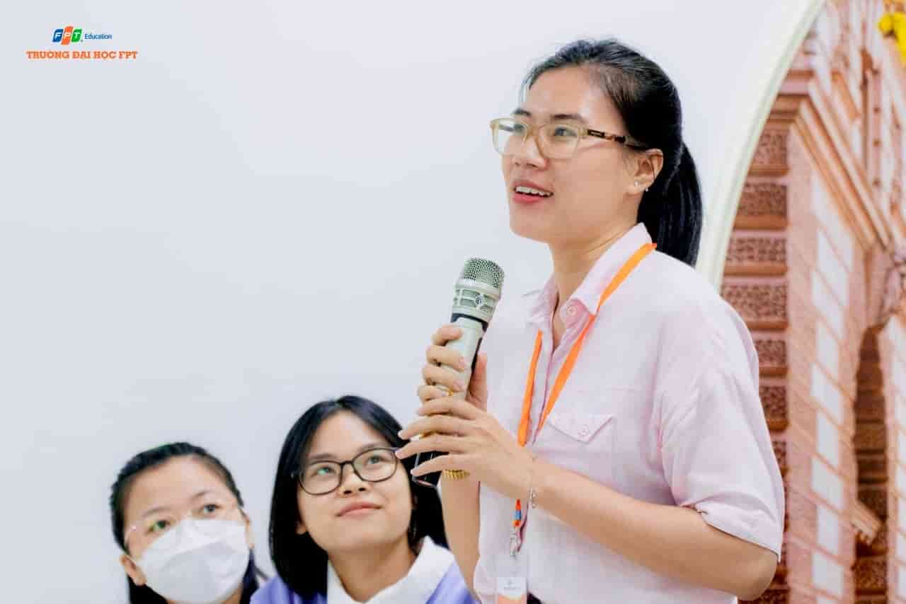 Cô Kel Nguyễn: “Tôi muốn mỗi sinh viên phải có được sự thông hiểu truyền thông"