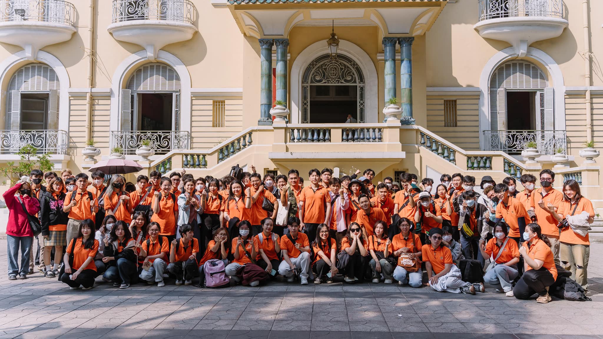 Sinh viên ĐH FPT Cần Thơ tham quan Bảo tàng Mỹ thuật TP. HCM